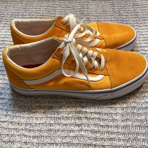 🌼UNISEX VANS OLD SKOOL SHOE🌼Great Condition!!!🌼Size 9 Men/10.5 Women🌼